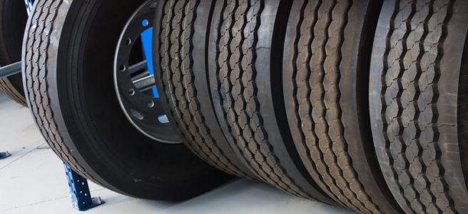 Predĺžte životnosť jazdených pneumatík správnym skladovaním